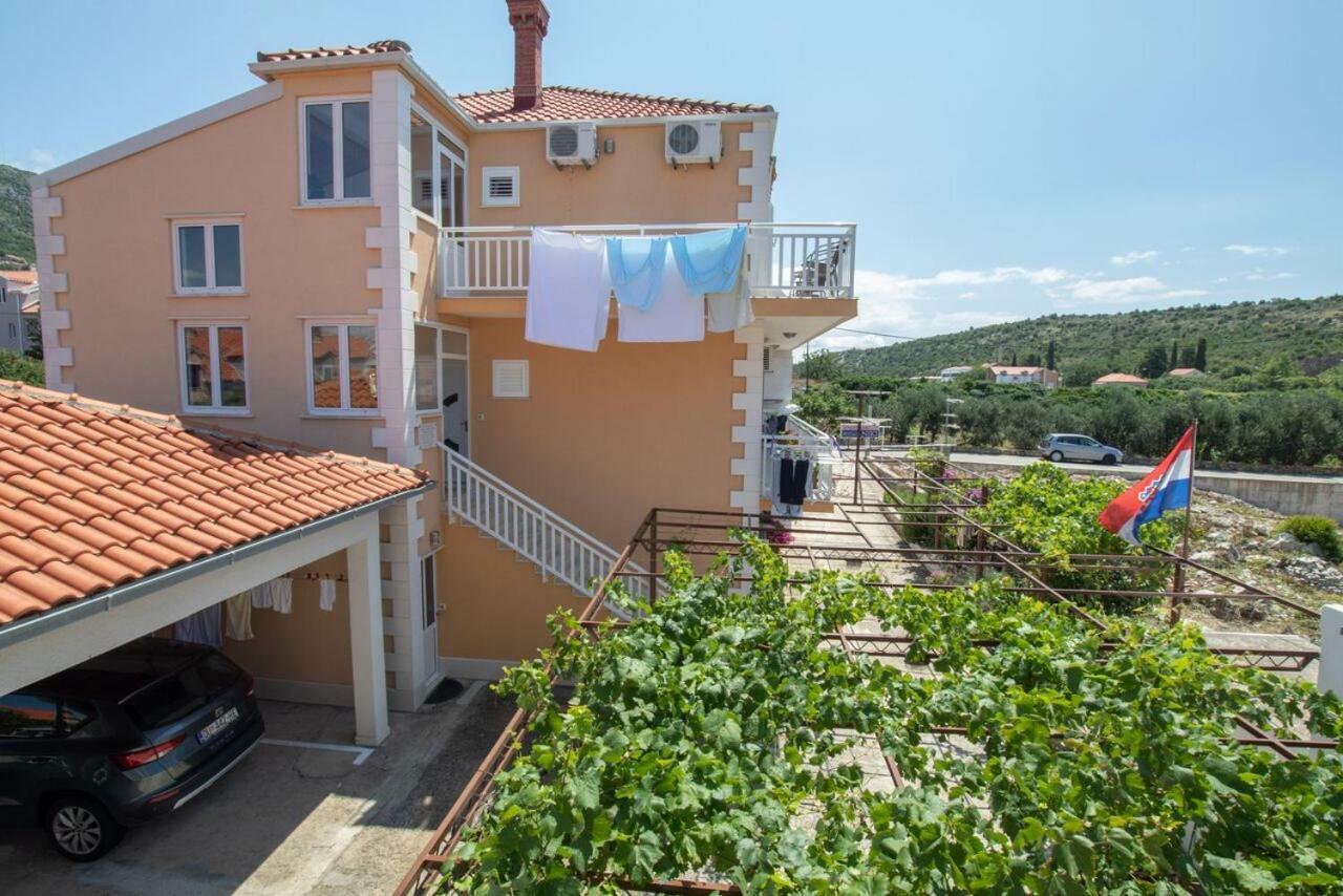 Apartmani Niki Zvekovica Cavtat Buitenkant foto